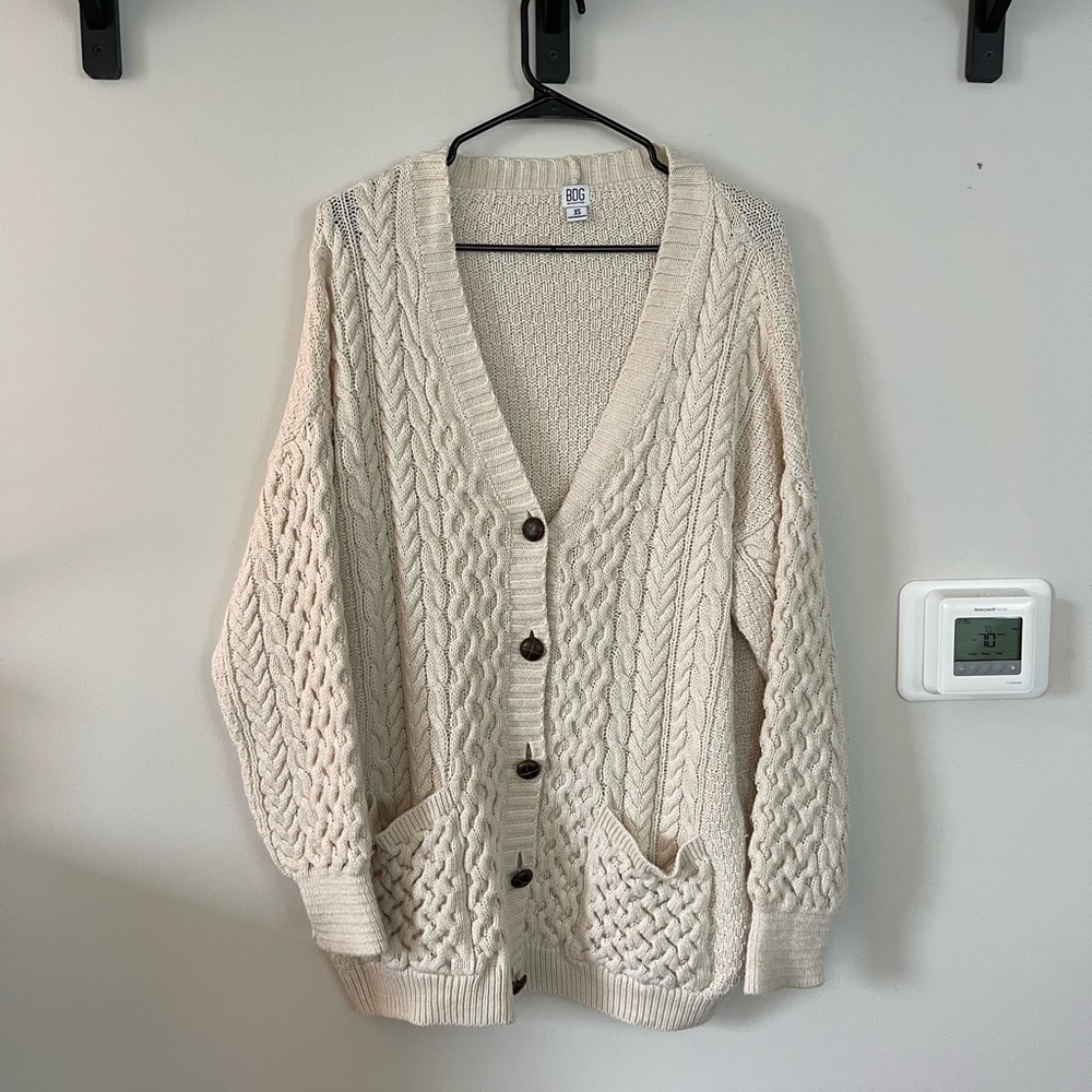 BDG Sweater, Size xS